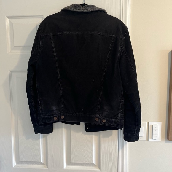 Levi’s Black Corduroy Jacket - Picture 6 of 10